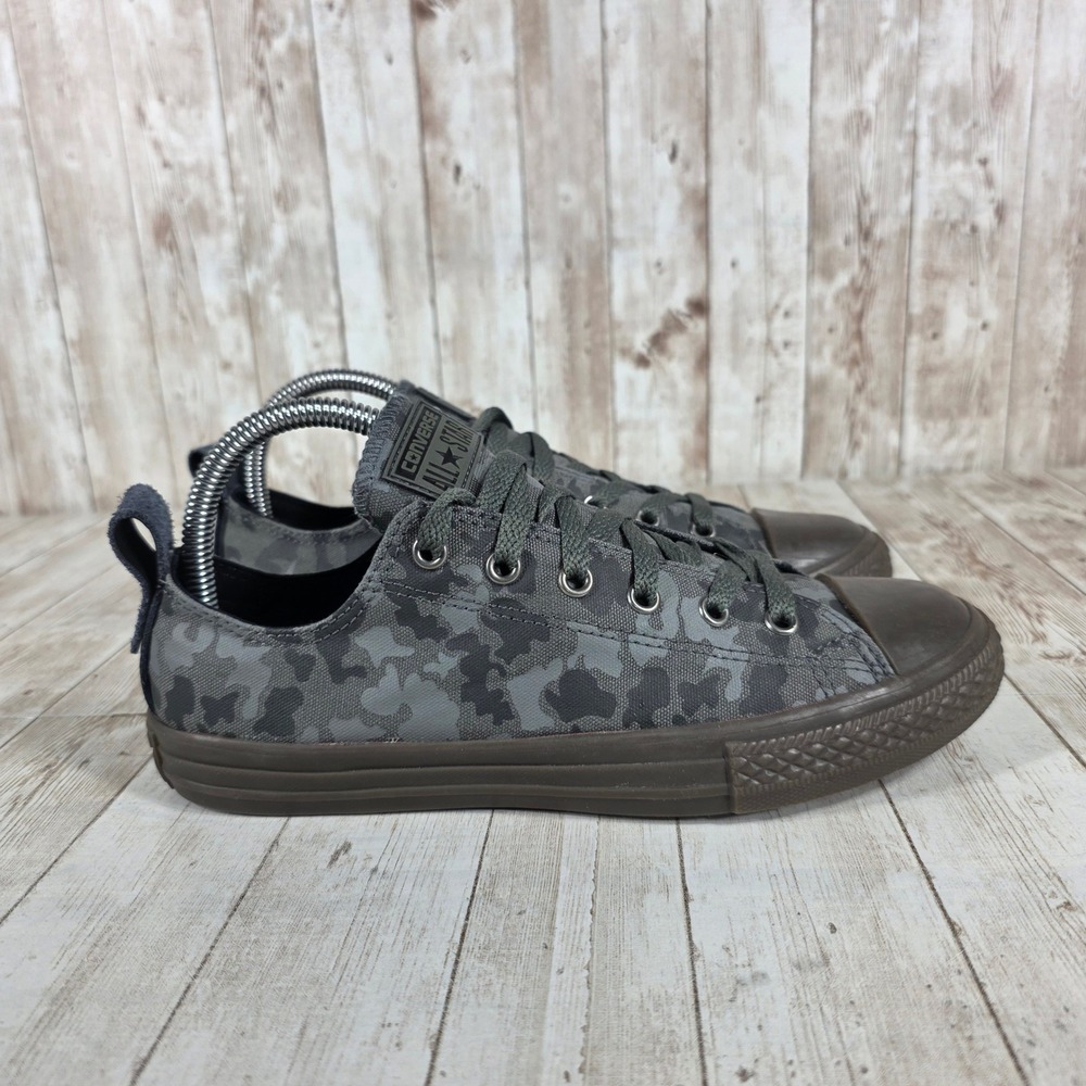 Converse‎ All Star Low Top Camo Print Sneakers Women's Size 5